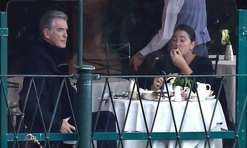 Pobjegli daleko od svih: Pierce Brosnan i Keely Shaye Smith 'uhvaćeni' u Italiji