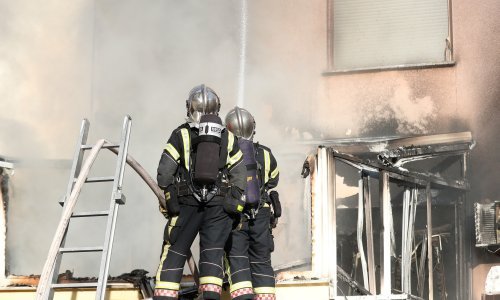 Vatra zahvatila stan na zagrebačkoj Trešnjevci, nema ozlijeđenih