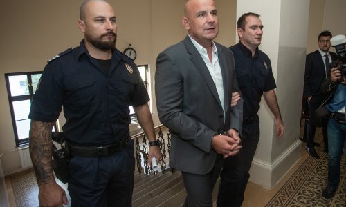 Optuženi za palež vikendice Radovana Ortynskog ne smatraju se krivima
