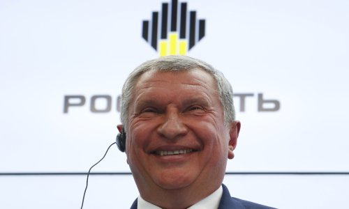 Jedu im iz ruke premijeri, šeici i kancelari, hoće li tako biti i s hrvatskom vrhuškom?