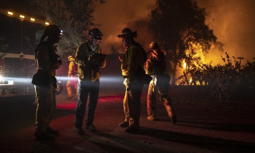 Zbog požara u Kaliforniji mora se evakuirati čak 180.000 ljudi