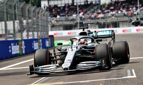 Lewis Hamilton pokorio Meksiko; stigao je do 83. pobjede u karijeri i sad ga samo četiri boda dijele od obrane naslova prvaka