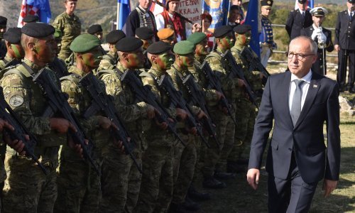 Vlada doradila zakon o vojnoj službi, pogledajte što se sve mijenja