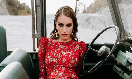 Spoj voluminoznosti, ženstvenosti i ljepote u novoj kolekciji Diane Viljevac