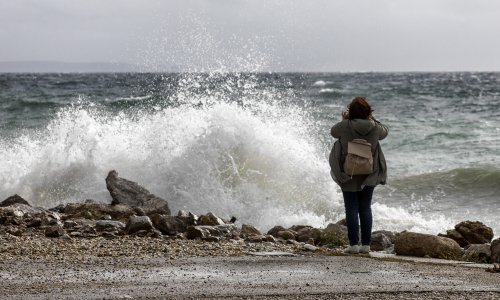 Toplo s kišom i vjetrom i u utorak, doznajte što nas čeka u ostatku tjedna