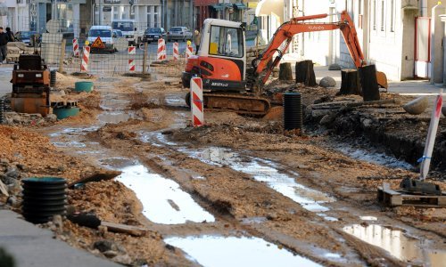 Kninjani oduševljeni što će 'socijalni slučajevi' morati raditi za opće dobro, evo i zašto