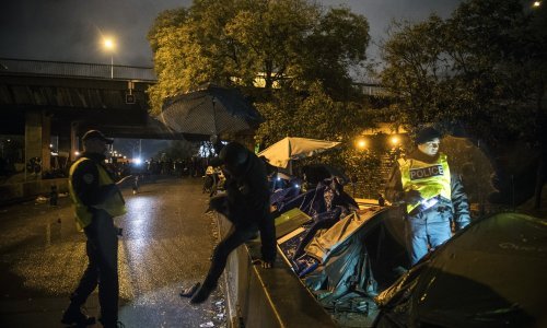 Francuska policija raščistila migrantski kamp u Parizu