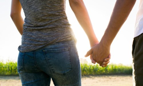 Škorpioni očekuju potpunu predanost, a ovi znakovi najprikladniji su im partneri