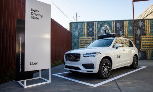 Softver nije uračunao nepredvidljivo ponašanje pješaka: Objavljeni dokumenti o nesreći s Uberovim autonomnim vozilom