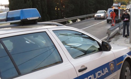 Na Braču i u Imotskom dvojica uhićena zbog amfetamina i marihuane