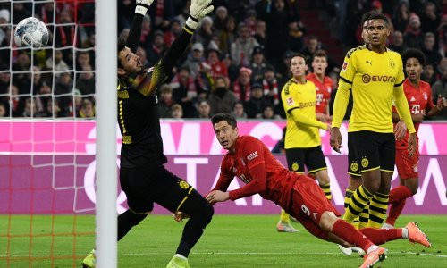 Bayern samo šest dana nakon što je maknuo Niku Kovača u velikom derbiju totalno razbio Borussiju