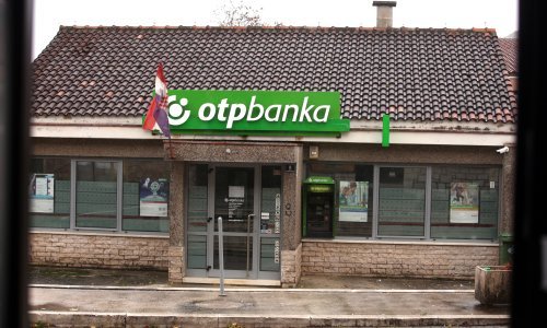 Novi detalji: Bankar iz Vrlike imao pomagača koji ga je prevezao u BiH