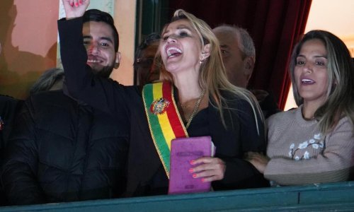 Senatorica Jeanine Anez proglasila sebe privremenom predsjednicom Bolivije