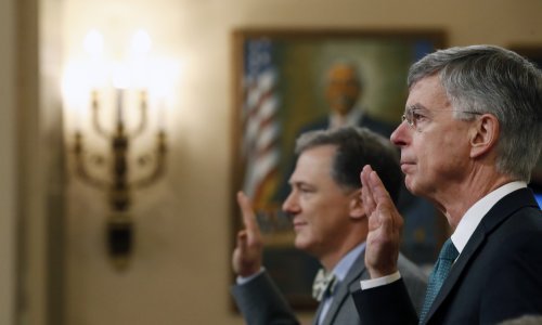 Krenula javna saslušanja u istrazi o opozivu Trumpa: 'Stvar je jednostavna, i kao takva strašna'