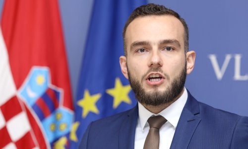 Vlada se dogovorila sa sindikatima državnih službi: Napravili smo kompromis!