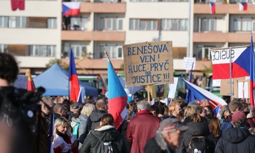 U Pragu novi prosvjedi protiv premijera Babiša