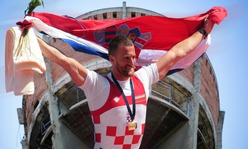 Osvajač olimpijske medalje ponosan je na rodni Vukovar, ali zbog majčine želje još nije bio u koloni sjećanja: Jednom smo prošli u koloni, onoj 1991.