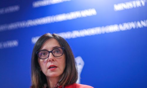 Divjak: Prosječna plaća učitelja i profesora nakon povećanja bit će osam tisuća kuna