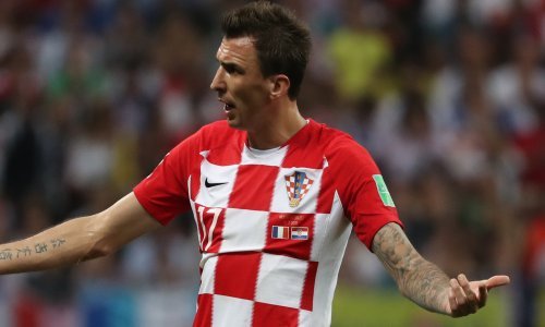 Ništa od transfera u Milan; Boban i Maldini prekrižili Marija Mandžukića zbog dva razloga