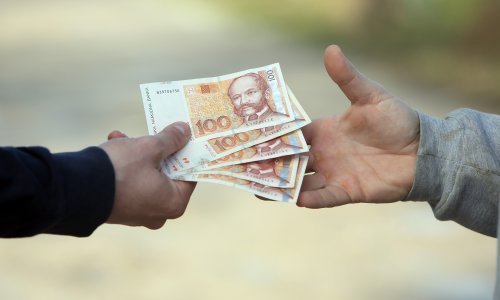 Veliko iznenađenje: Više od 30.000 tvrtki isplatilo bonuse za svoje radnike