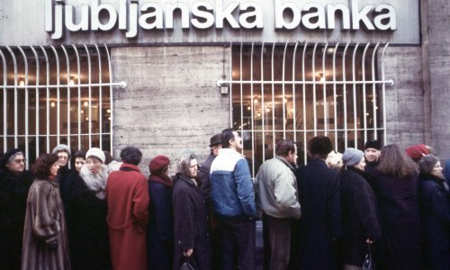 Slovenska vlada zaustavila privatizaciju NLB-a