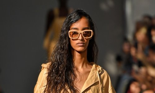 Brojne slavne ljepotice 'krivci' su zbog kojih je ovaj neuobičajeni trend zaživio unatoč suprotnim vjerovanjima