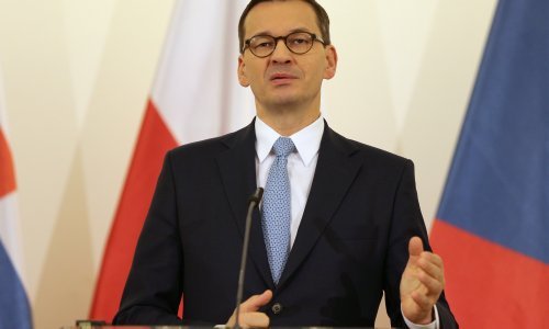 Poljski premijer u Varšavi želi izgraditi slavoluk pobjede