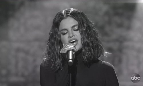 Mnoge je razočarala: Selena Gomez pjevala uživo, ali bilo bi bolje da nije