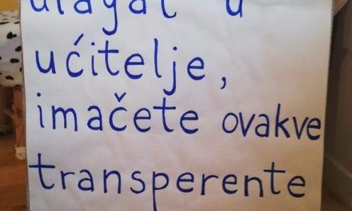 Ovo su transparenti koje su spremili učitelji i nastavnici: Od 'nepismene poruke' do poziva: Andrej, oženi me!