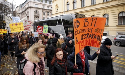 Na sjeveru i u Dalmaciji škola će završiti tek 26. lipnja