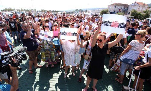 Udruga 'Brački pupoljci' zadovoljni besplatnim trajektnim prijevozom za djecu s poteškoćama