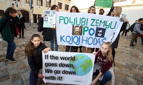 Prosvjednici protiv klimatskih promjena završili kod Frke Petešića