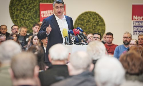 Milanović iskoristio zatvorske kolače protiv Grabar Kitarović, ima novi plakat