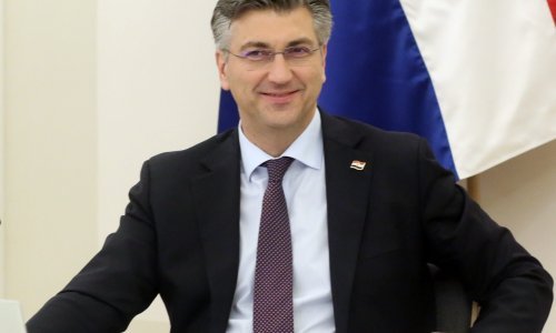 Premijer Plenkoviću: Ova Vlada je u stalnom kontaktu sa Slavonijom, imamo projekte vrijedne 11,5 milijardi kuna