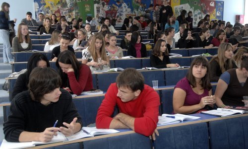 Osječki studenti ocijenili svoje nastavnike; pogledajte kako su prošli