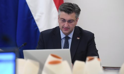 Plenković o obrani Divjak od zahtjeva oporbe za smjenom: 'O tom, potom'