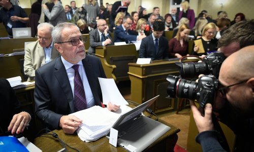 Bandić izvrijeđao Vesnu Nađ: Ako vam se Advent ne sviđa, skočite u Savu