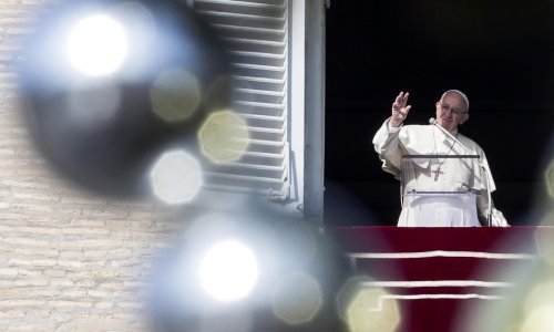 Papa: recite holokaustu "nikada više"