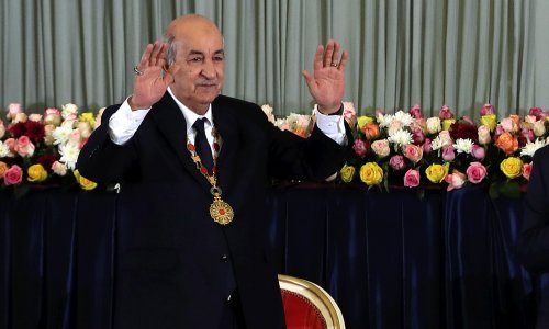 Novi alžirski predsjednik položio prisegu, oporba raspravlja kako odgovoriti