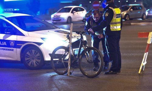 Automobilom naletio na biciklista