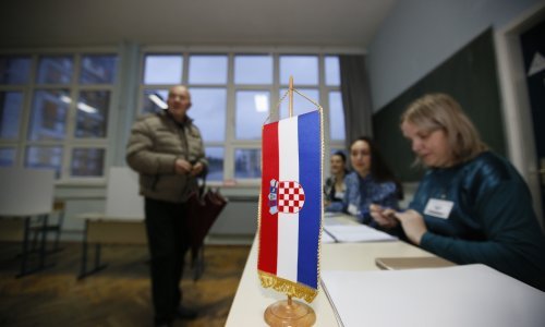 GONG: Izborno prijepodne protječe mirno, osim u dva slučaja kašnjenja u otvaranju biračkih mjesta