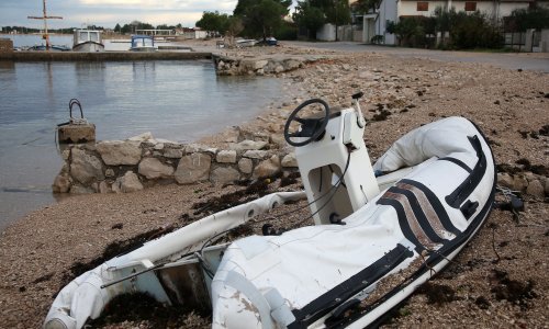 Prva žrtva nevremena: Muškarac spašavao brod pa preminuo