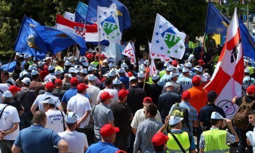 Prosvjed zbog sigurnosti željezničkog prometa i otkaza sindikalcu