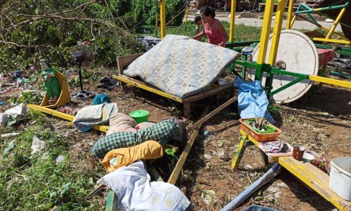 U razornom tajfunu na Filipinima stradalo 28 osoba, još 12 se smatra nestalima