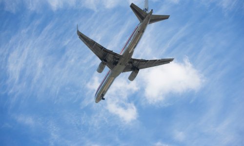 U Afganistanu se srušio zrakoplov, ne zna se broj poginulih