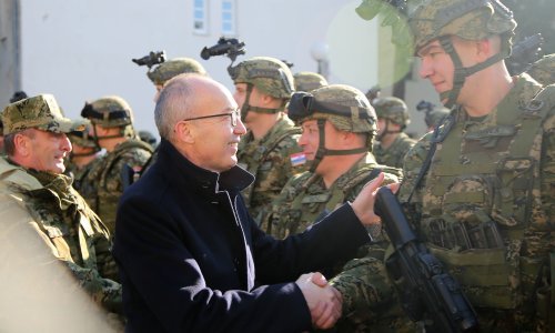 Hrvatski vojnici ispraćeni u mirovnu misiju u Litvi