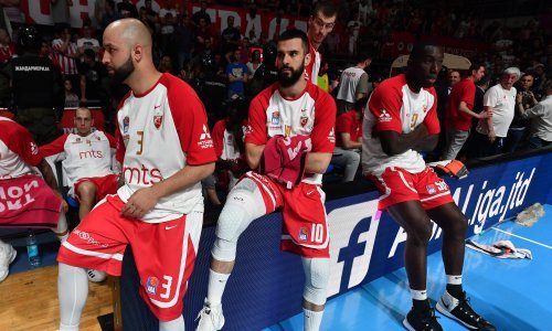 Zvezda će biti drastično kažnjena, a u Podgorici su scene na parketu bile čudne i smiješne