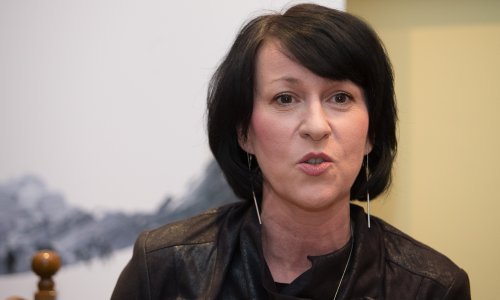 Novinarka, likovna kritičarka... Tko je predsjedničina savjetnica koja je zatražila prekid debate?