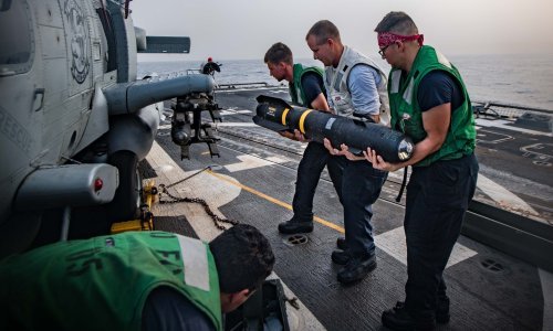 Sulejmani je smaknut sa 'šest dugih noževa': Što je to ninja bomba i čime to Amerikanci planiraju ugušiti iransku nuklearnu odmazdu?