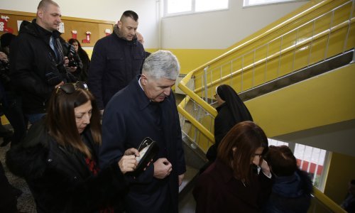 Čović odgovorio na optužbe o organiziranju autobusa za glasače u BiH